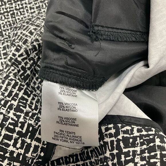 ELLEN TRACY Dress Pants - Picture 4 of 4